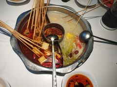 -佰人王串串香火锅(洋珠巷店)
