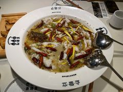 -渔语鱼酸菜鱼新川菜(来福士店)