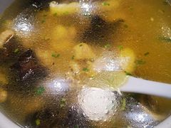 -天目湖刘老四农庄