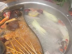-黔哆哆地摊酸汤火锅(清湖店)