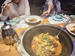 -山河屯铁锅炖·非遗东北菜(南山店)