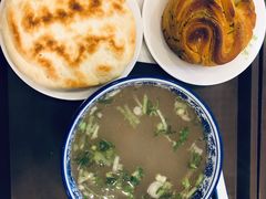 -泉儿头杂碎·清真(城东总店)