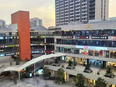-浦江城市生活广场(江月路店)