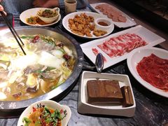-天都火锅酒楼(虹梅南路店)