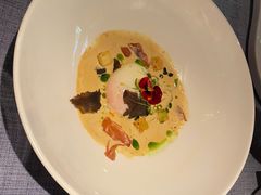 红心温泉蛋配伊比利亚火腿黑松露-弦月窗LUNETTE BY AMANDA(复兴路店)