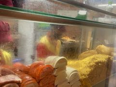 -Bánh Mì Huynh Hoa