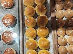 -嘉华鲜花饼(四方街旗舰店)