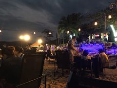 -亚龙湾喜来登·美景台大堂吧