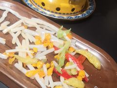 -隔壁老王·家常云南菜(皇冠店)