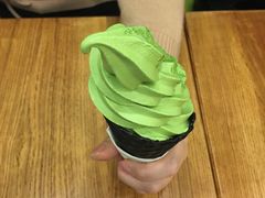 特浓抹茶冰激凌-無邪日式甜品(华润五彩城购物中心店)