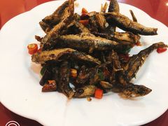 油炸杂鱼-安吉海鲜中餐厅ANJI CHINESE Restaurant