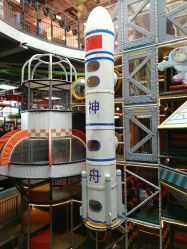 -嗨翻Hi-Fun竞技主题乐园·蹦床团建生日聚会(五棵松华熙店)