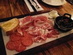 肉类拼盘-PIZZA BIANCA(民园店)