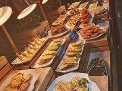 -锤头鲨毛肚海鲜烤肉自助餐厅(国购广场店)