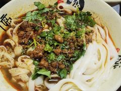 -任记七中刀削面(总店)