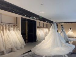 -MISS MIA 婚纱品牌馆
