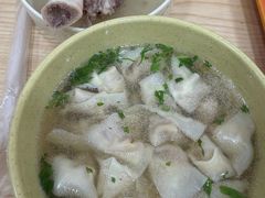 小馄饨-周震馄饨