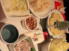 -左庭右院鲜牛肉火锅(环球港店)
