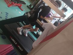 -KingBull私教健身&格斗订制(龙井商业中心店)