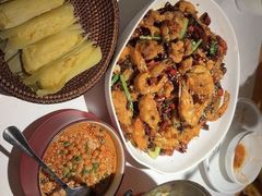 -首秀·四川料理(吾悦广场店)
