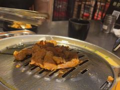 -哈哈碳都·牛肋条无限自助烤肉(台江万达店)