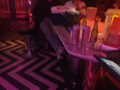 -温莎KTV(珠江路店)