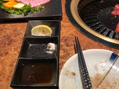 -炼火烤肉店