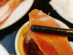 三文鱼-大中华希尔顿酒店-念自助餐·嗨啤·小龙虾