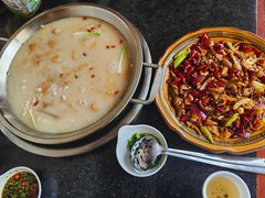 -老来福·非遗酸汤兔(凯旋路店)