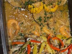 -魏铭鱼头捞饭(晋阳路店)