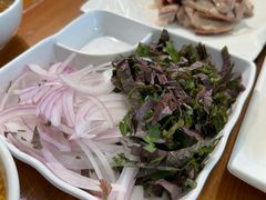 -滑二狗肉美食坊(国龙店)