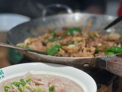 -费大厨辣椒炒肉(万家丽一店)