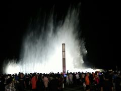 -东港音乐喷泉广场