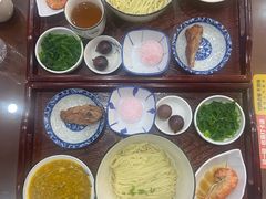 -百年老字号·观振兴蟹黄面·三虾面·苏式面(观前街富仁坊巷店)