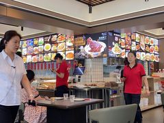 -老码头黑皮肘子锅包肉熏酱水饺(文政街店)