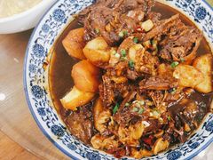 土豆老鹅-金陵后厨·南京菜(新街口秣陵路店)