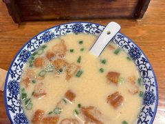 -张家巷美食(南浔店)