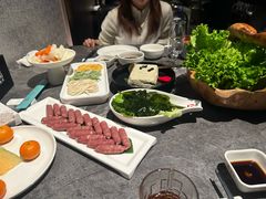 -德天肥牛海鲜火锅(城西银泰店)