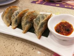 生煎韭菜饺-点都德(盘福楼店)