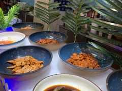 -锤头鲨毛肚海鲜烤肉自助餐厅(国购广场店)