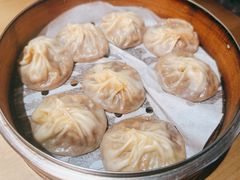 蟹黄汤包-鑫旺旺汤包(总店)