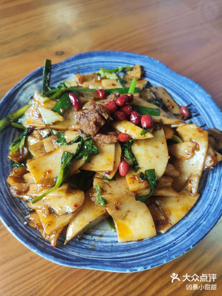 来官渡古镇,必尝"留焕美食"云南特色小吃