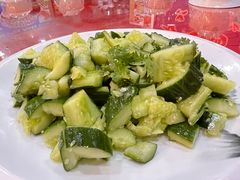 凉拌黄瓜-名超海鲜烧烤大排档