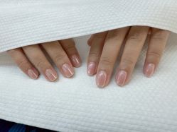 -UU·NAIL美甲美睫專門店