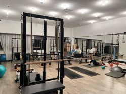 -无界瑜伽普拉提