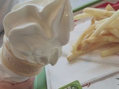 -麦当劳(北苑秋实路店)