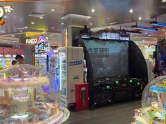 -反斗乐园π·电玩·高空拓展·蹦床(龙华天虹店)
