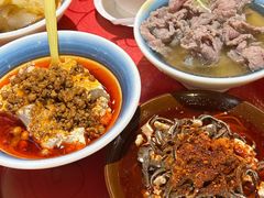 -冯烫烫跷脚牛肉·川菜小馆(武胜西街店)