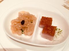 脆皮烧肉伴鱼子酱海蜇丝-8餐厅(新葡京酒店)