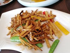 -静之湖湖畔餐厅